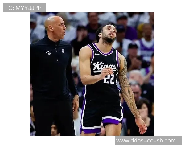 勇士顶级球星被曝酝酿转会传闻，球迷担忧未来