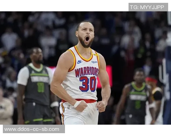 库里双20+勇士险胜溜马，勇士保持不败纪录延续到15连胜